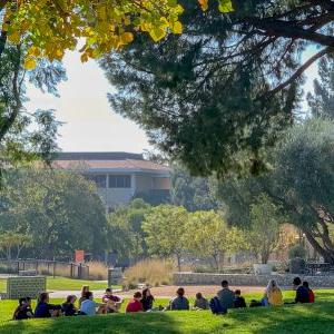 Class on the Mounds, Pitzer College